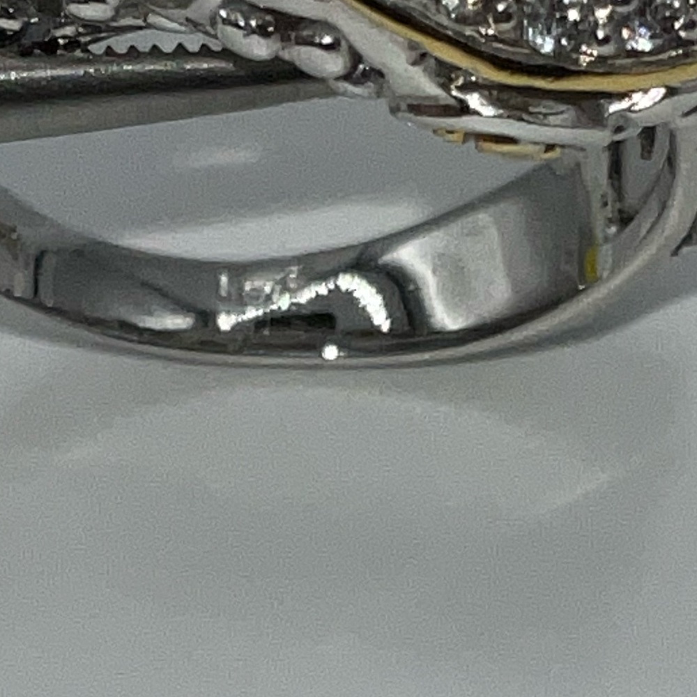 18k Hammered Dome Ring - Picture 11 of 13